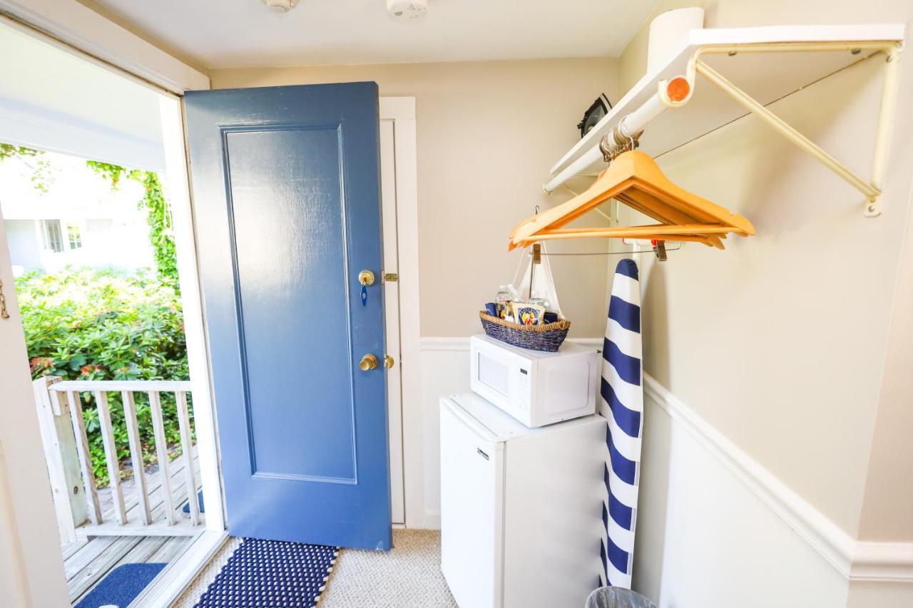Allen Harbor Rentals ハーウィッチ・ポート エクステリア 写真